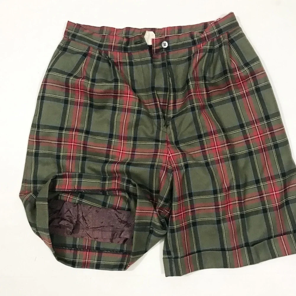 Vintage High Waist Plaid Wool Shorts - Picture 4 of 8